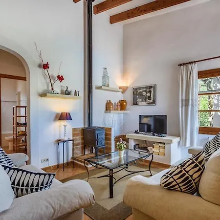 Villa Sleeps 6 Pool Air Con Wifi T400573 Pollenca